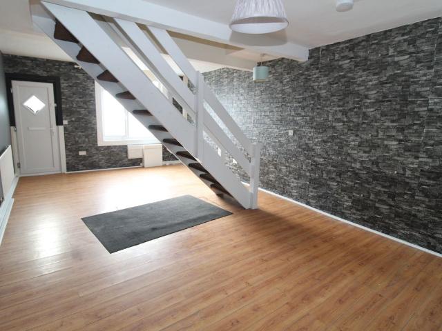 Constitution Road, Chatham ME5, 2 bed terraced house to rent, £1,100 pcm | PrimeLocation