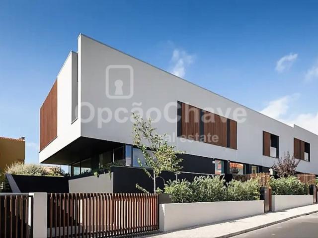Construa a casa dos seus sonhos a um passo de Viseu!