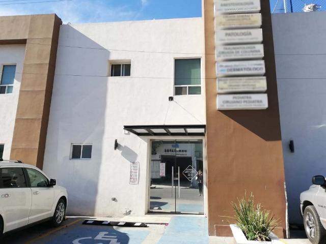 Consultorio Comercial en Renta