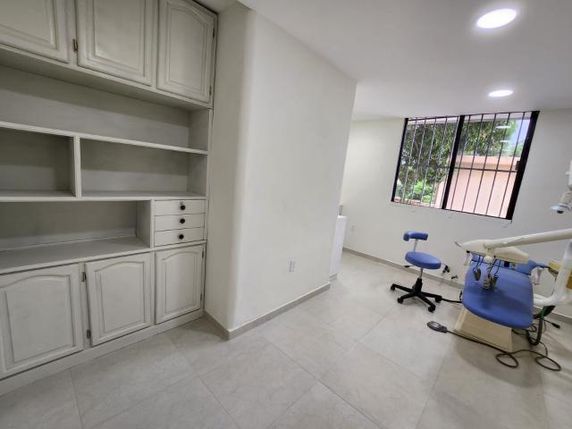 CONSULTORIO DENTAL EN RENTA