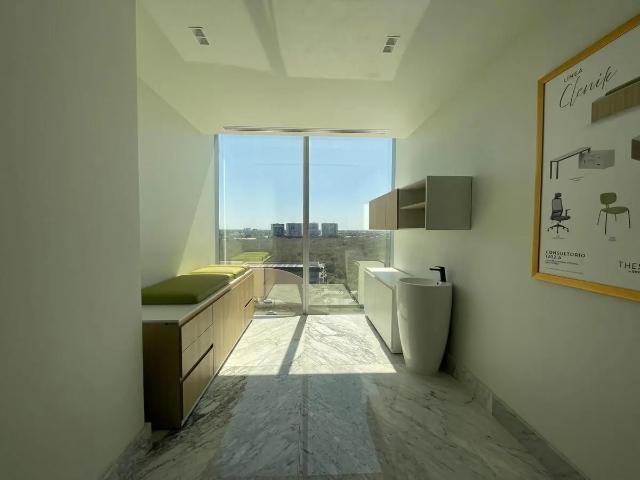 CONSULTORIO EN VENTA EN THE SKY EN TEMOZÓN NORTE EN MÉRIDA YUCATÁN