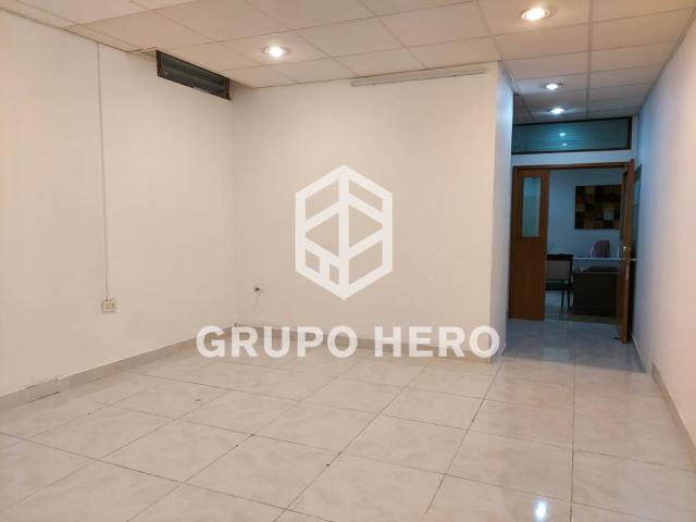 Consultorio en Planta Baja sobre Colosio