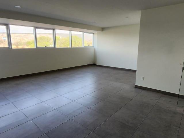 CONSULTORIO EN RENTA $28,500 WTC 2DO PISO