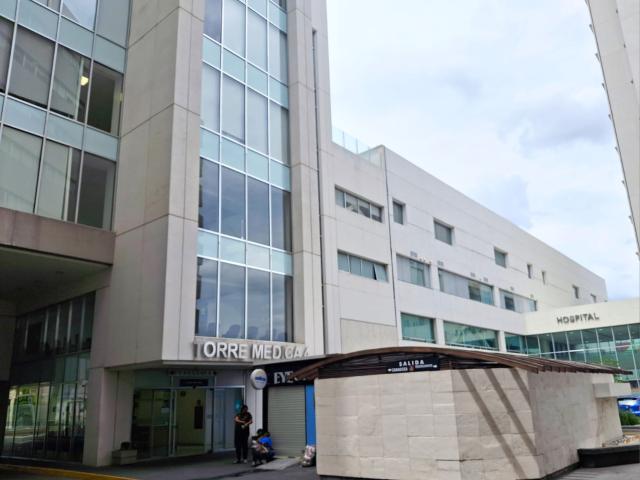 CONSULTORIO EN RENTA EN TEC 100