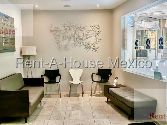 Consultorio en Renta en Lomas Verdes, Naucalpan de Juarez JL 25 1584