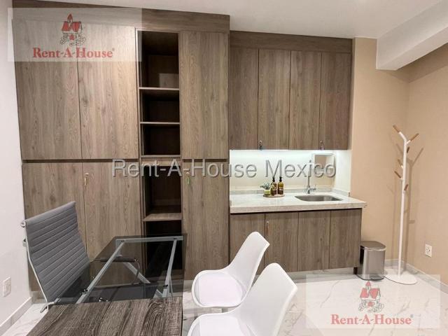 Consultorio M?dico Local en Renta en Cuauht?moc, Roma Sur AM. 27 973