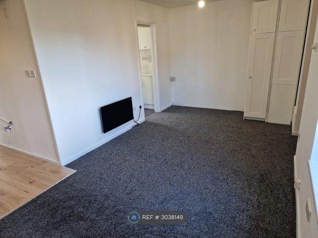 Cook Close, South Shields NE33, Studio to rent, £525 pcm | PrimeLocation
