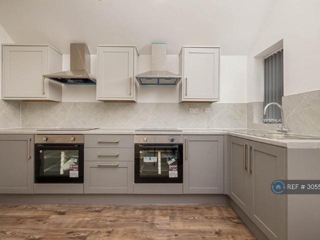 Cook Street, Ellesmere Port, CH65 1 bed in a house share to rent £725 pcm £167 pw