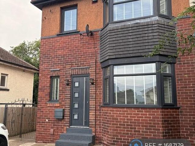 Cooks Wood Road, Sheffield, S3 3 bed semi detached house to rent £1,350 pcm £312 pw