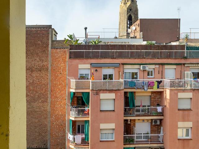 Cool 1 bedroom apartment in El Poble sec