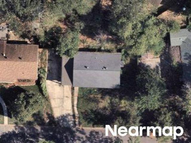 Coolwood Dr