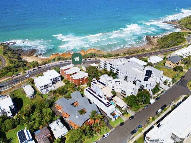 Coolum Beach, 6/113 117 Coolum Tce