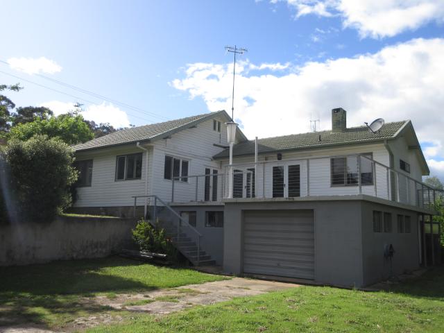 Cooma 17 Creek Street