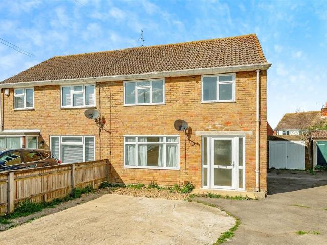 Coombe Close, Crawley RH11, 3 bed semi detached house to rent, £1,850 pcm | PrimeLocation