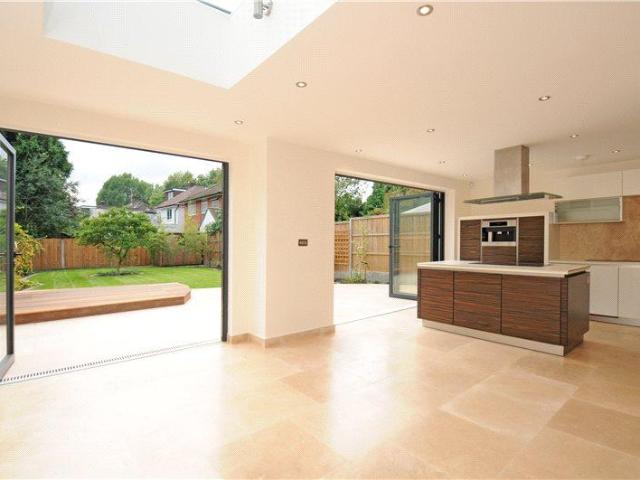 Coombe Lane, London, SW20 5 bed semi detached house to rent £5,500 pcm £1,269 pw