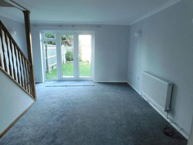 Coombe Shaw, Battle, East Sussex £1,395pcm
