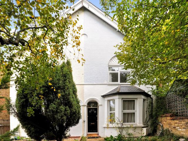 Coombe Road, Kingston Upon Thames, Surrey KT2, 5 bed semi detached house to rent, £3,000 pcm | PrimeLocation