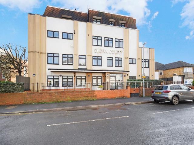 Coombe Road, New Malden KT3, 1 bed flat to rent, £1,850 pcm | PrimeLocation