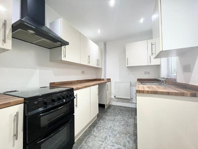Cooperative Street, Stafford, ST16 3BZ 2 bed terraced house to rent £895 pcm £207 pw