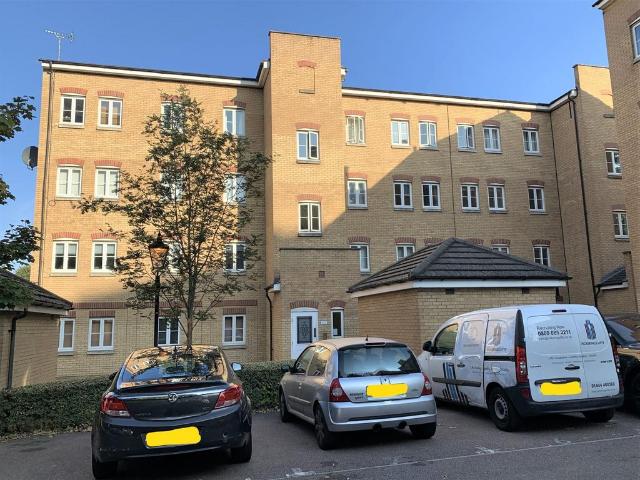 Coopers Court 1 bed apartment to rent £1,395 pcm £322 pw