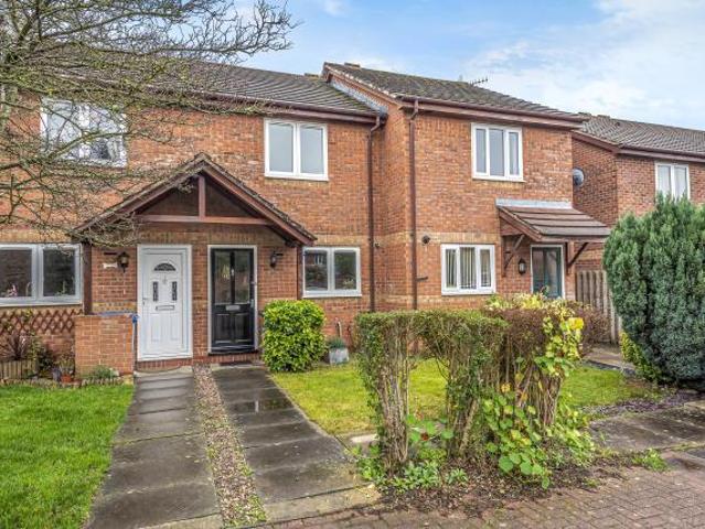 Coopers Green, Bicester, OX26 2 bed terraced house to rent £1,500 pcm £346 pw