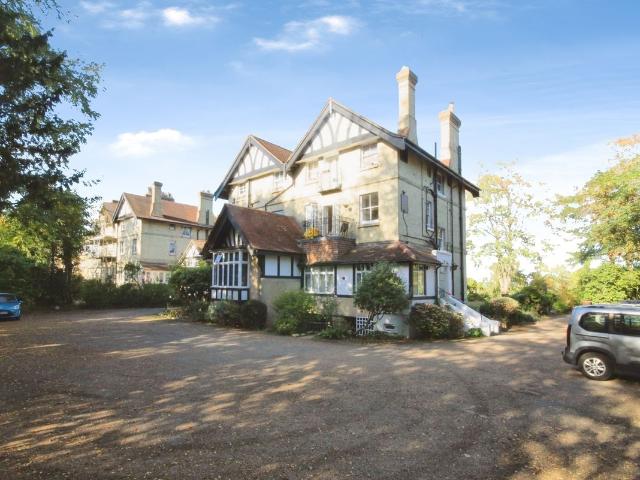 Coopers Hill Lane, Englefield Green, Egham, Surrey TW20, 2 bed flat to rent, £1,600 pcm | PrimeLocation