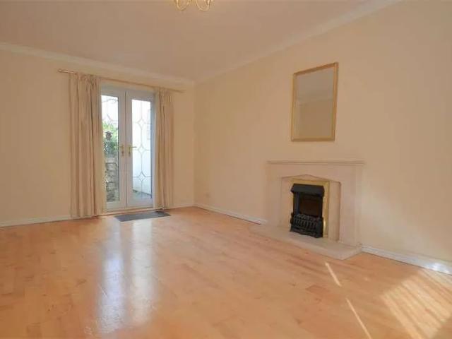 Coopers Lane, Cowbridge, CF71