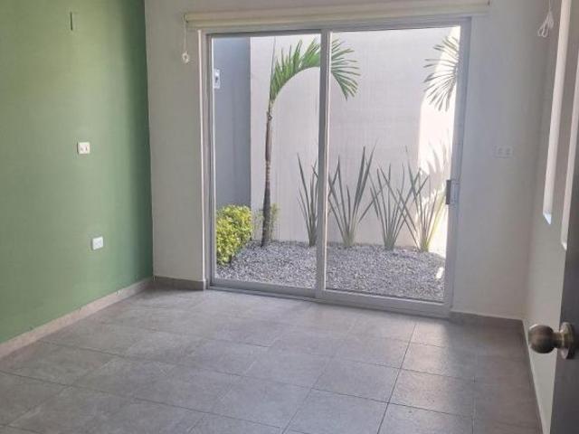 COATEPEC VER NUEVA 3 RECAMARAS AMPLIO JARDIN, FRACC. CON VIG.CERCA BODEGA AURRERA