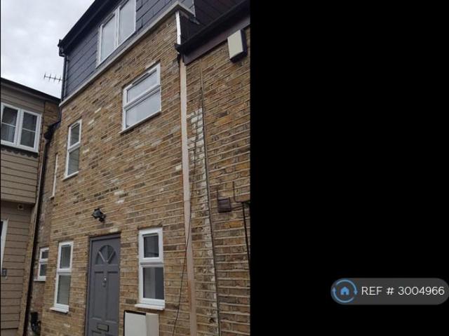 Coach House Mews, Bromley, BR1 1 bed end of terrace house to rent £1,600 pcm £369 pw