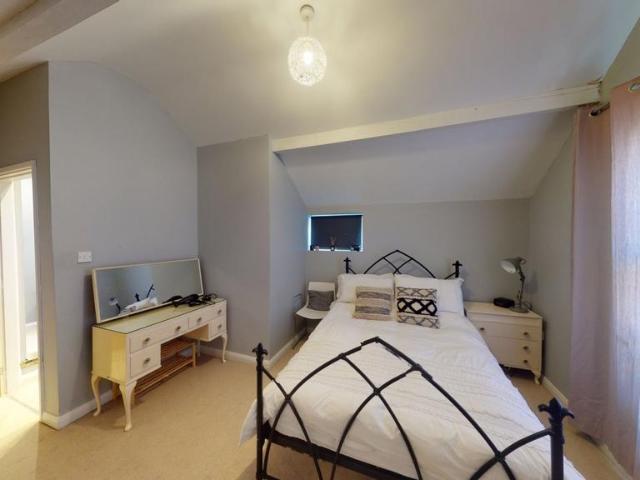 Coach House, Montgomery Street. 1 bed semi detached house to rent £875 pcm £202 pw
