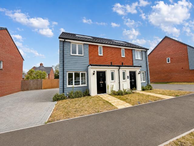 Coachmaker Way, Hethersett NR9, 3 bed semi detached house to rent, £900 pcm | PrimeLocation