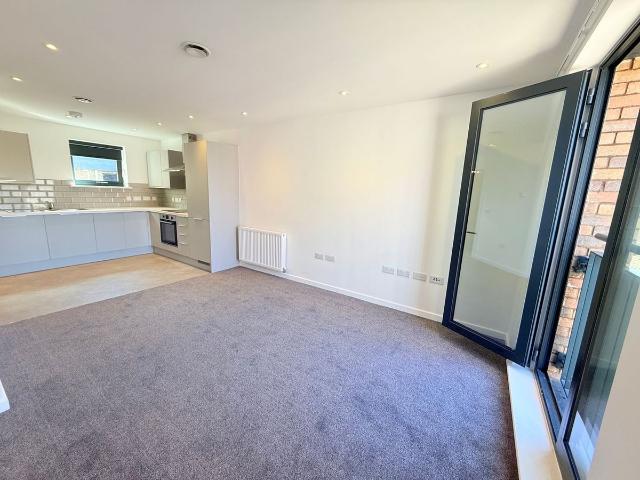Coal Orchard, Taunton TA1, 1 bed flat to rent, £995 pcm | PrimeLocation