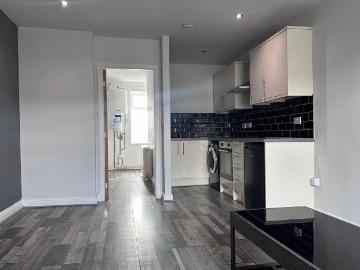 Coal Clough Lane, Burnley BB11, 1 bed flat to rent, £565 pcm | PrimeLocation