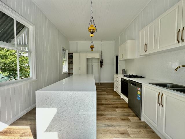 Coalfalls, 37 Harlin Rd