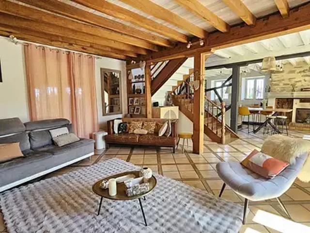 Coarraze 64800 Achat / Vente maison 8 pièces t8 parking