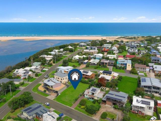 COASTAL OPPORTUNITY ON DAVERNPORT