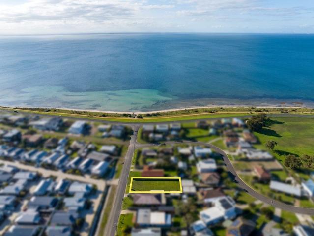 Coastal Opportunity Just Metres from the Foreshore