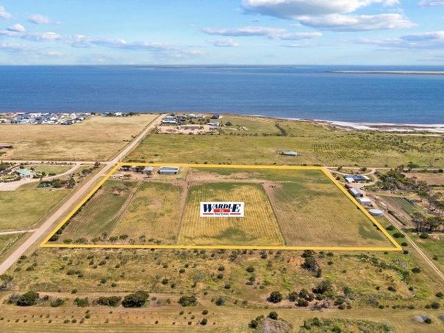 Coastal Acreage Opportunity with Ocean Views