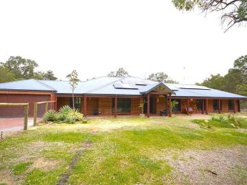 Coastal Acreage Perfection