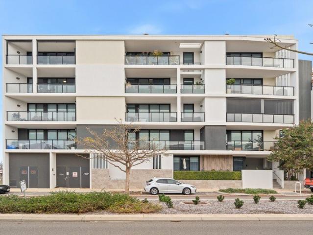 Coastal Apartment Living Moments from the Marina