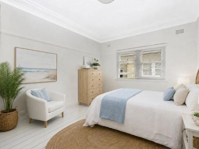 Coastal Bondi Beach Living – Bright One Bedroom Apartment