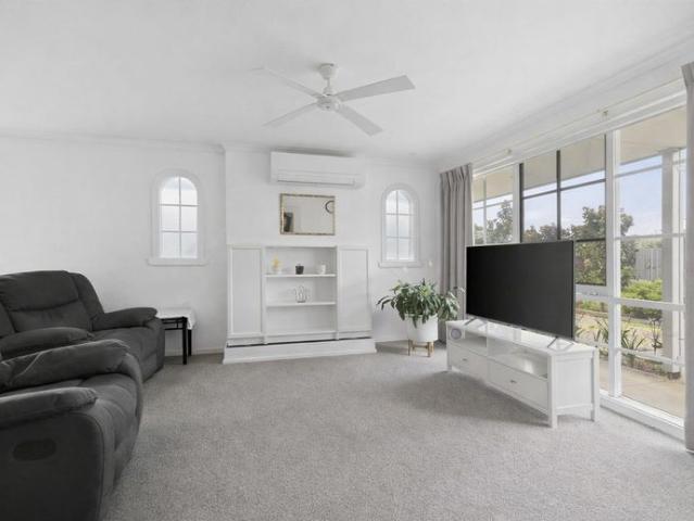 Coastal Calm Meets Everyday Comfort in Clifton Springs