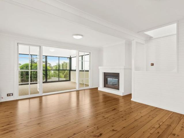 Coastal Charm Meets Modern Comfort in Prime Kiama Location