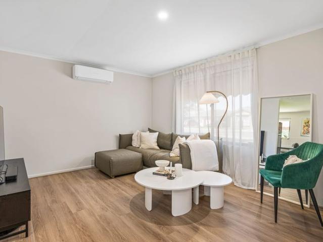 Coastal Charm Meets Relaxed Aldinga Beach Living