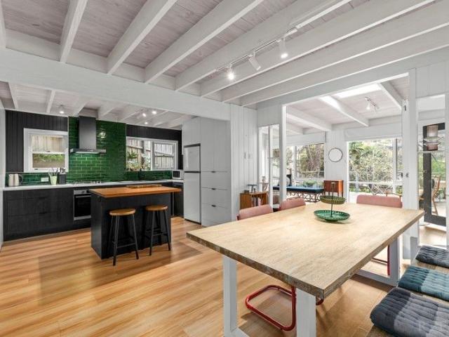 Coastal Charm Meets Treetop Tranquillity
