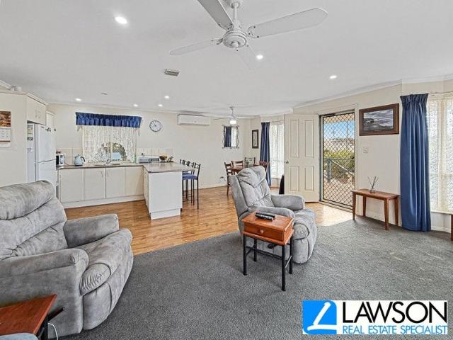 Coastal Charm Meets Unbeatable Value