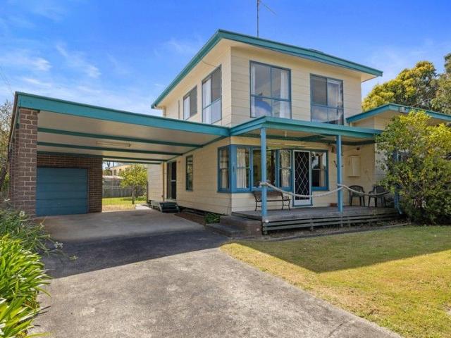 Coastal Charm and Water Views Your Perfect Inverloch Escape
