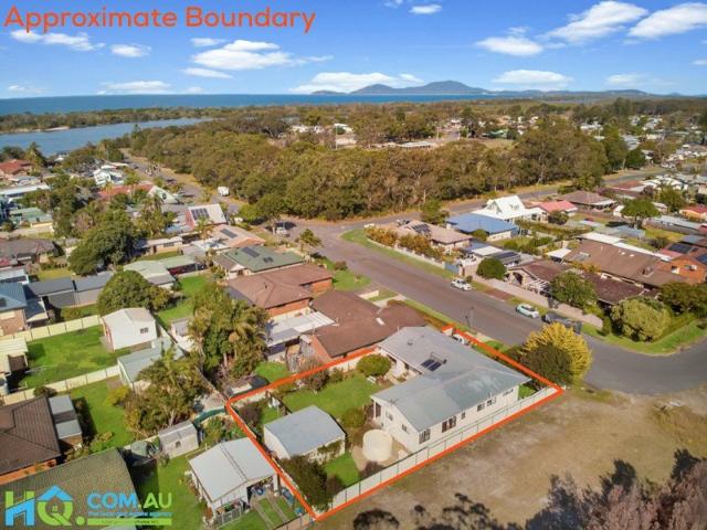 Coastal Charm & Coastal Living | 30 Walter Conn Road, Stuarts Point