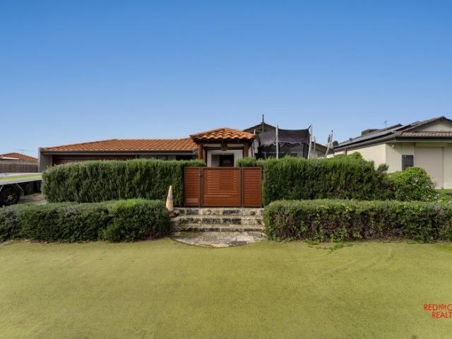 Coastal Charm in Quinns Rocks! 6 month lease