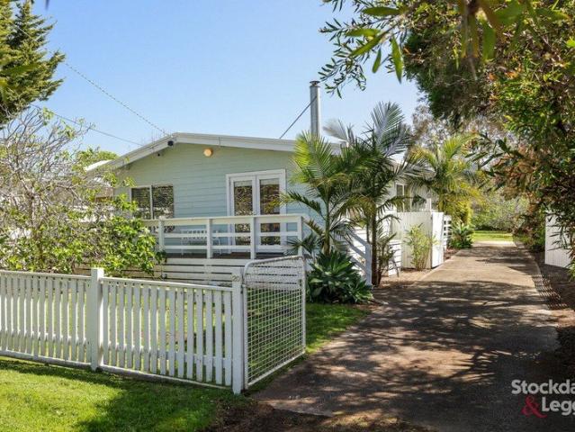 Coastal charm in the heart of Phillip Island